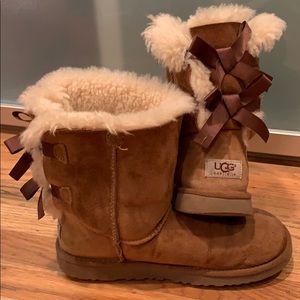 UGG Bailey Bow Genuine Shearling Boot
